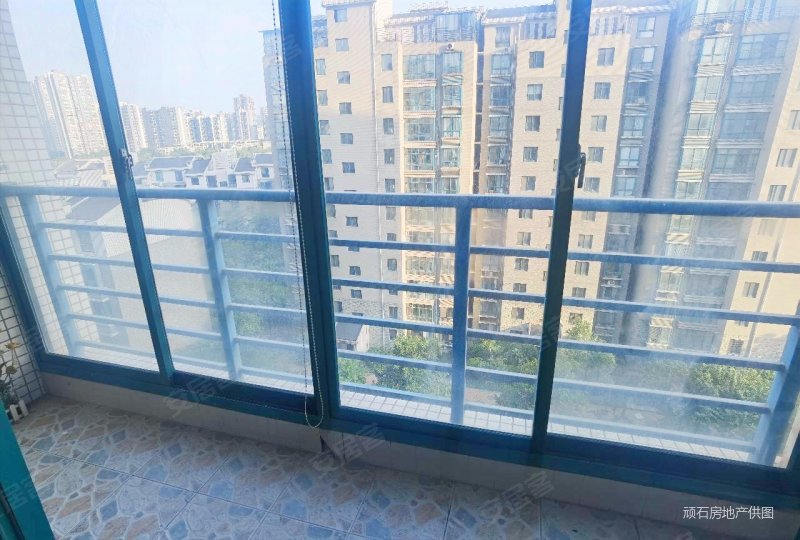 沁水新城园林社区小高层 一梯两户南北通透看房方便随时