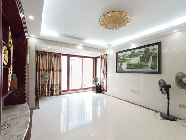 深圳宝安松岗景湖家园松岗溪头中英文学校旁,景湖家园,156平5房4卫