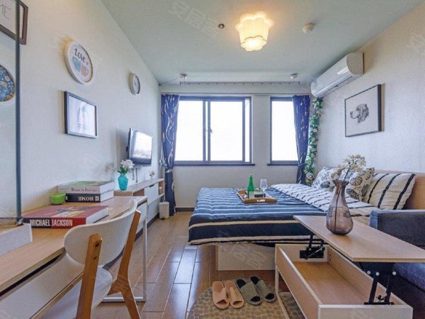 咫尺 无中介精装朝南一房 阳光入卧 3.12线