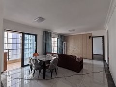 惠州惠城水口碧桂园珑悦花园 4室2厅2卫出租房源真实图片