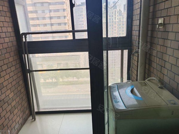 无锡梁溪北大街尚城公寓市中心 北大街 尚城公寓精装一室 拎包入住