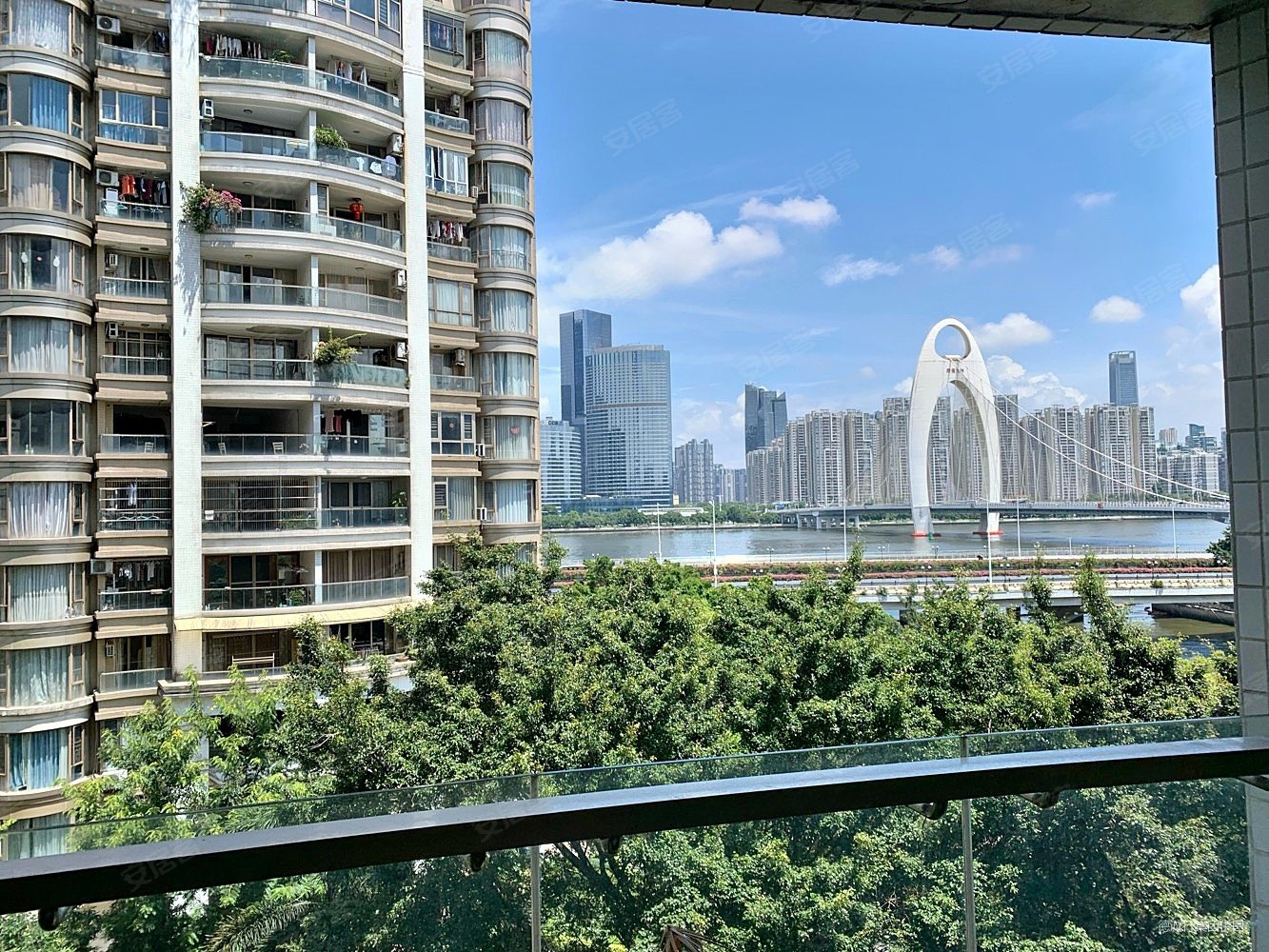 珠江帝景三期赏湖轩133方高层望花园