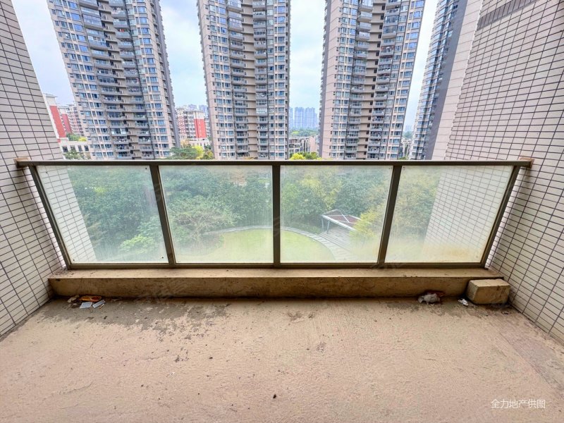 南宁房产网>南宁二手房>兴宁二手房>区政府二手房>盛天东郡>800_600