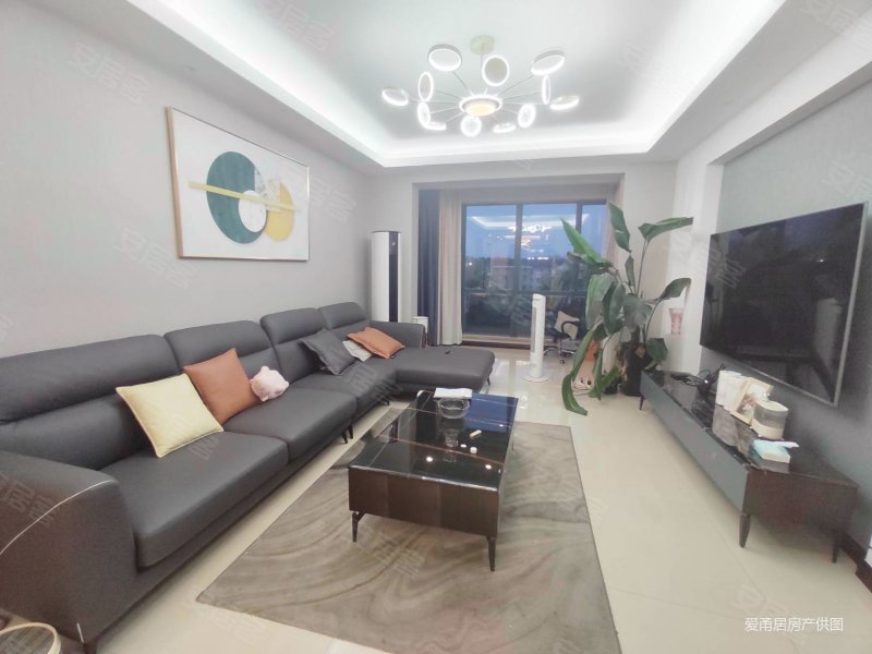 石碶地铁口电梯房3室2卫精装自住保养好南北通透房东急卖,雍景苑(西区