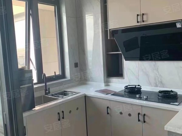 万达八佰伴旁边恒基旭辉府 2室2厅1卫 配套齐全 南北通透