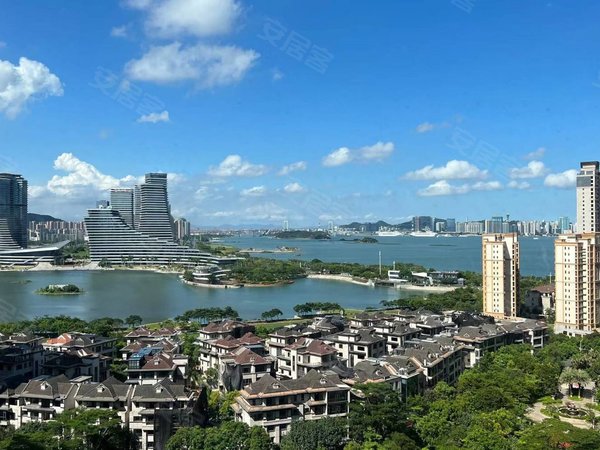 厦门海沧未来海岸片区禹洲尊海(公寓住宅)禹洲尊海看湖海,大三房,高档