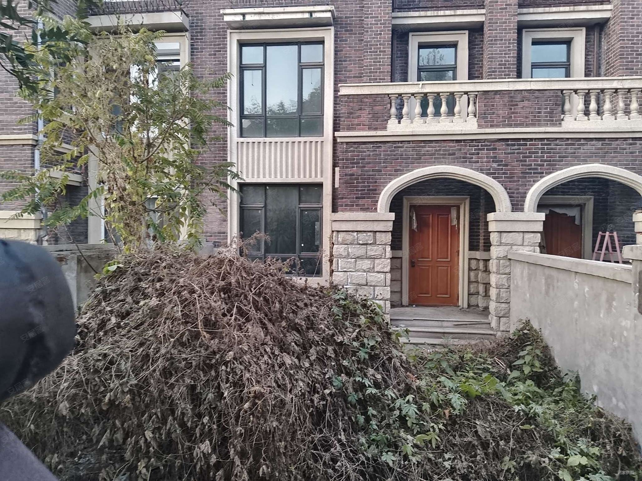 低价急售五矿别墅纯原始结构随时过户阳面院懂的来