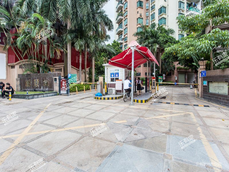 丽景城2室2厅1卫82.17㎡东南510.28万