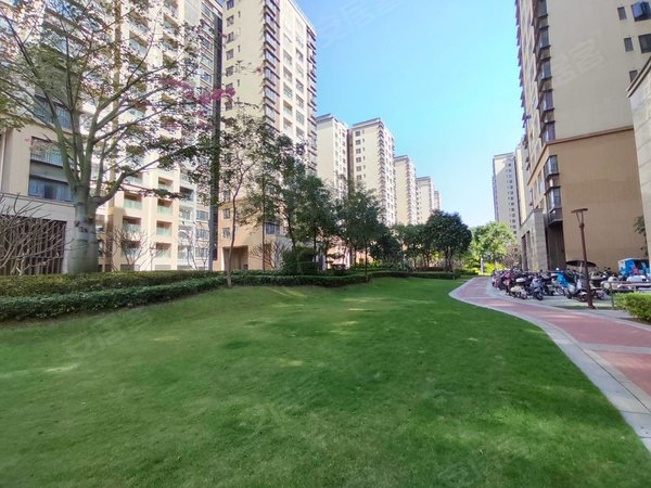 【多图】怀德峰景,福永租房,福永地铁口 怀德峰景精装两房 瓷砖通铺上