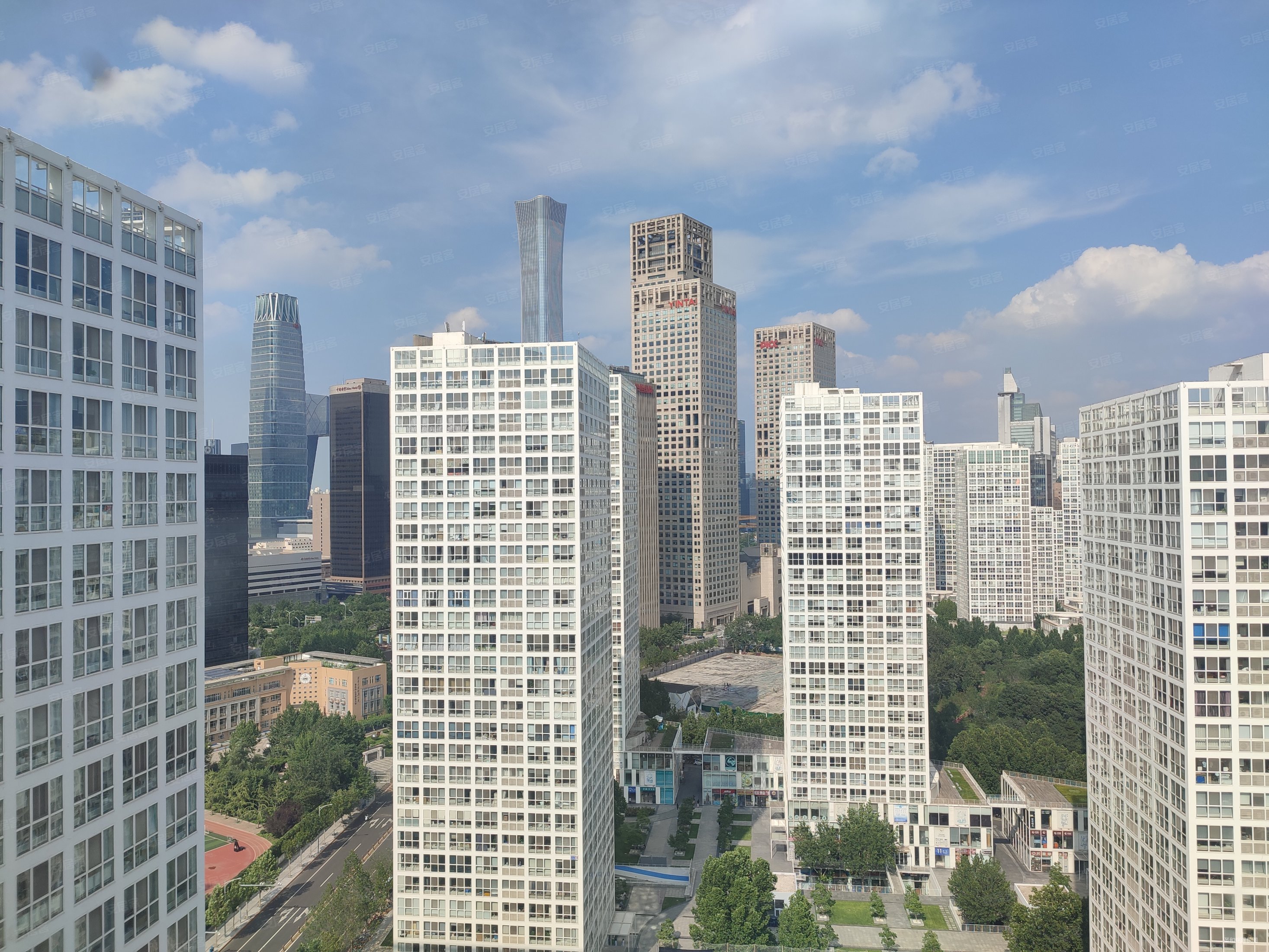 户型方正好利用,建外soho西区二手房,790万,3室1厅,1卫,182平米-北京