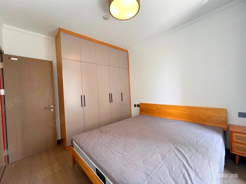 万科城 小三室 中间楼层 采光好 随时入住 产权到位,兰州万科城二手房