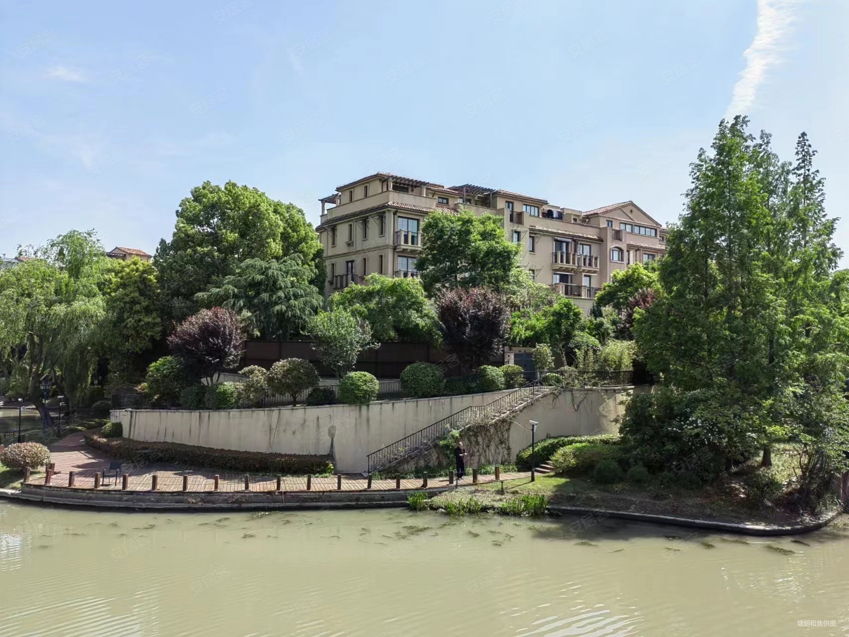 上海房产网>上海二手房>青浦二手房>赵巷二手房>龙湖滟澜山(二期公寓