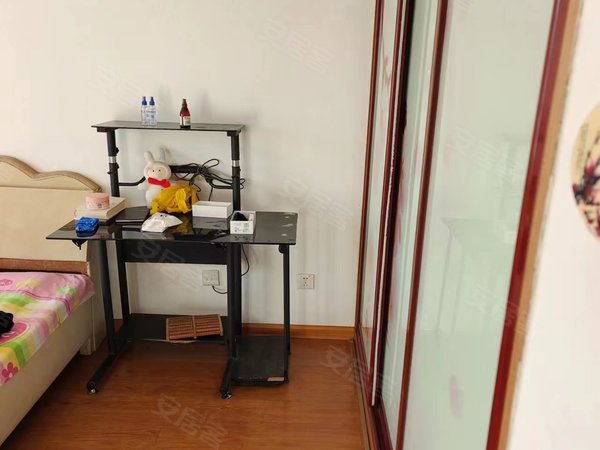 济南章丘章丘周边福泰新都城东区福泰东区温馨两室,家具家电齐全有