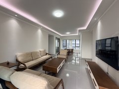 海口秀英长流拎包入住！南北通透！华侨城二期三居室近人大附海秀快速路出租房源真实图片