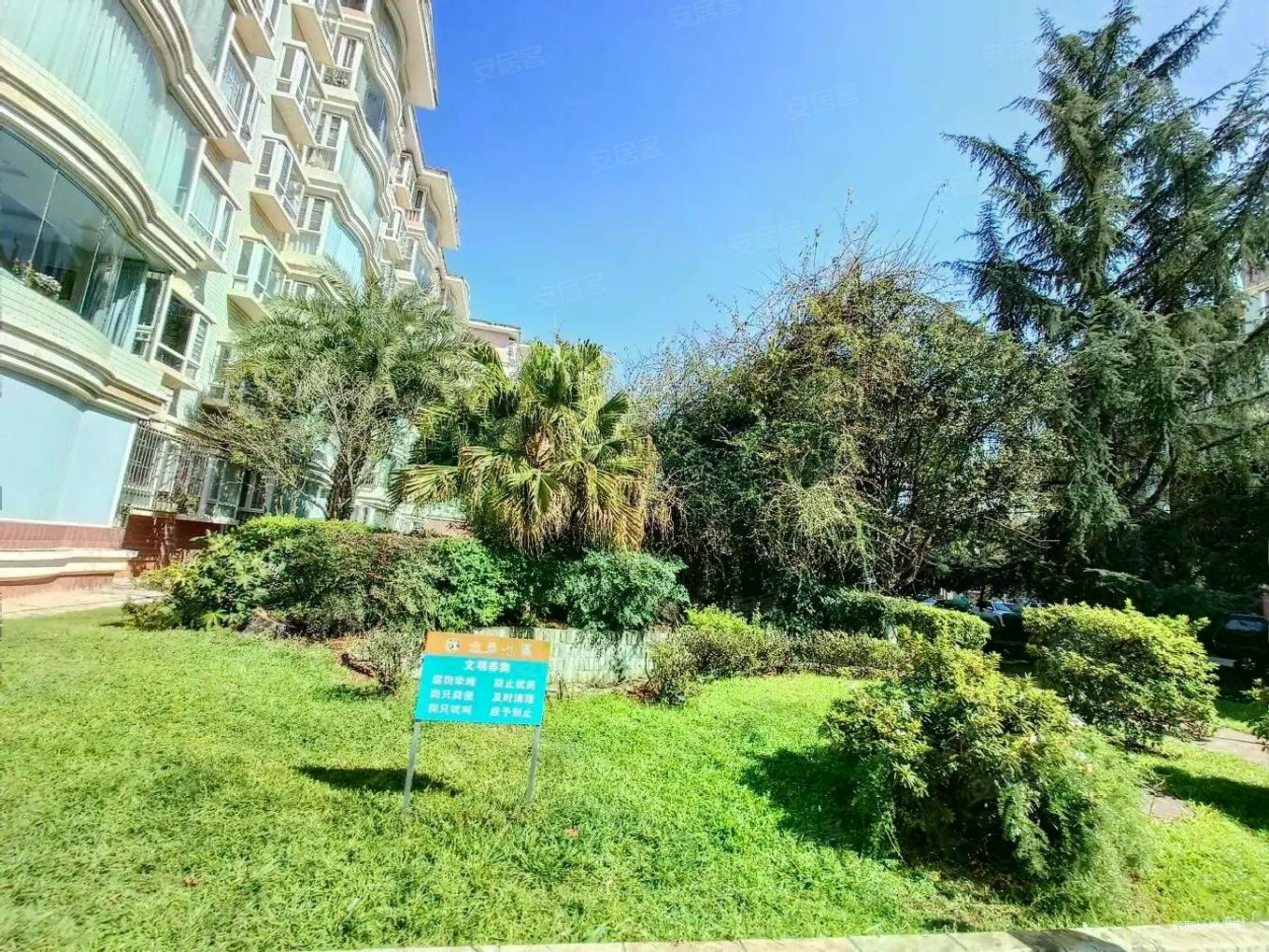 欣都龙城旁金泉小区叠加别墅带80平花园带车位豪华装修采光好