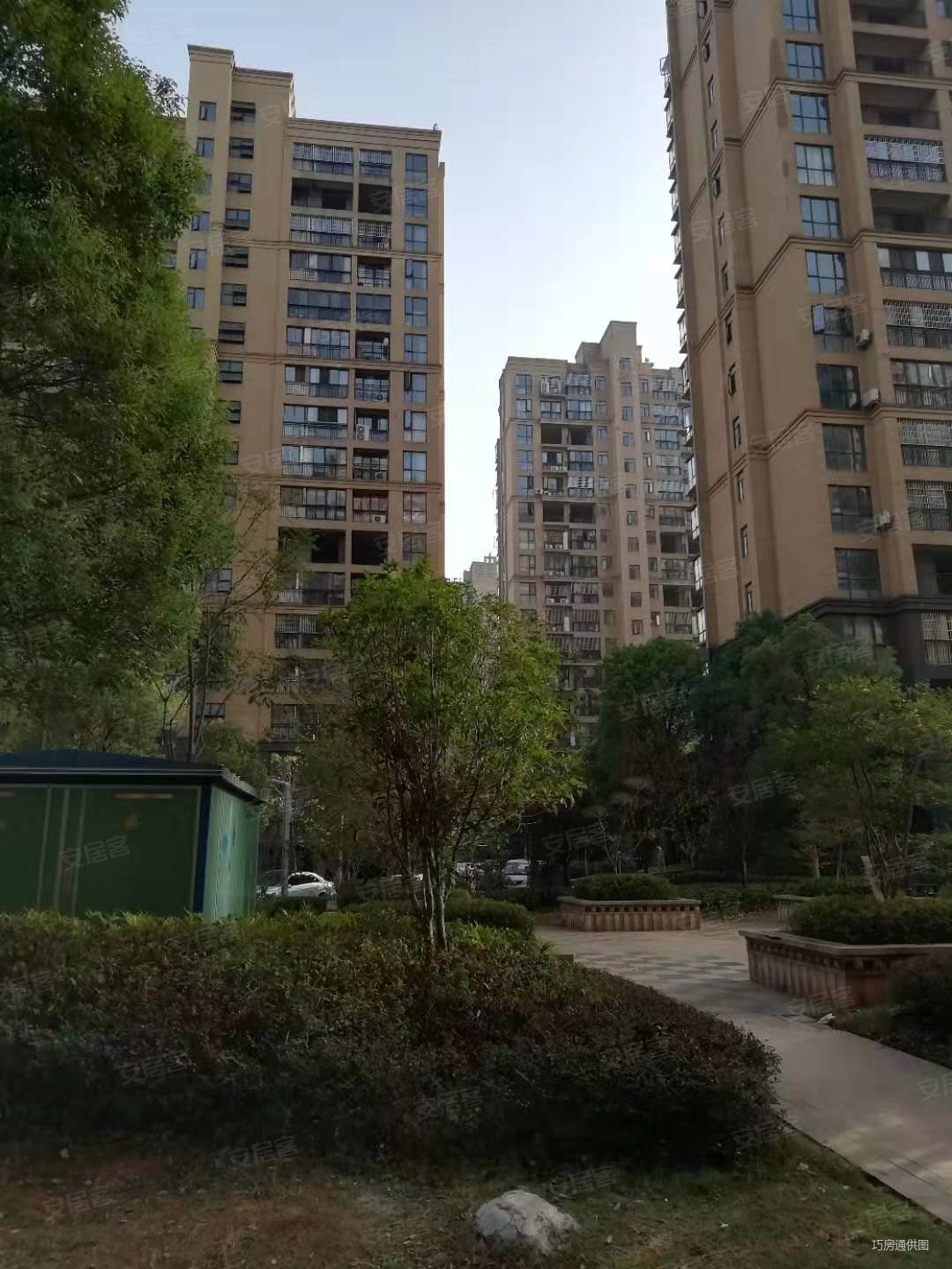 南昌房产网>南昌二手房>进贤二手房>进贤县城二手房>凯旋广场>