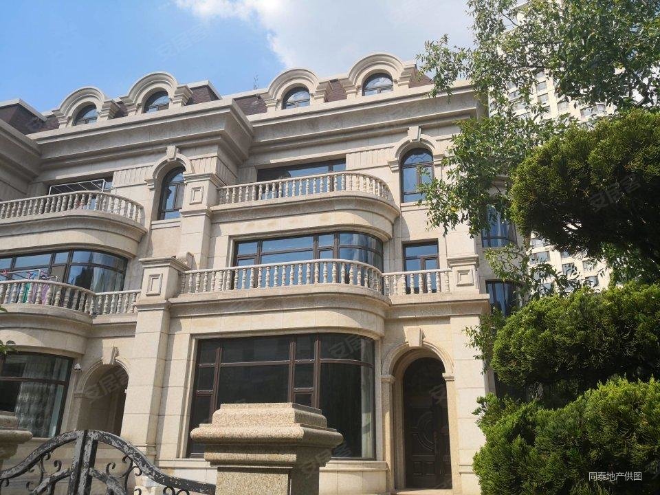 中山明秀庄园别墅边户带300平花园三车库产权可贷款