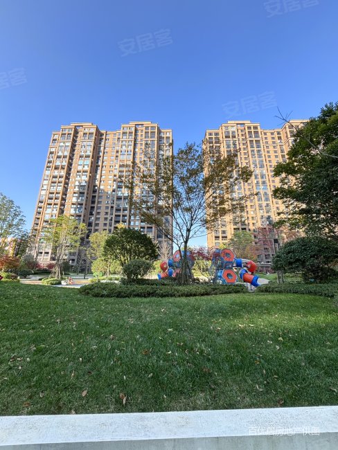 广大城耀境19地块142平现房 单价仅需4800