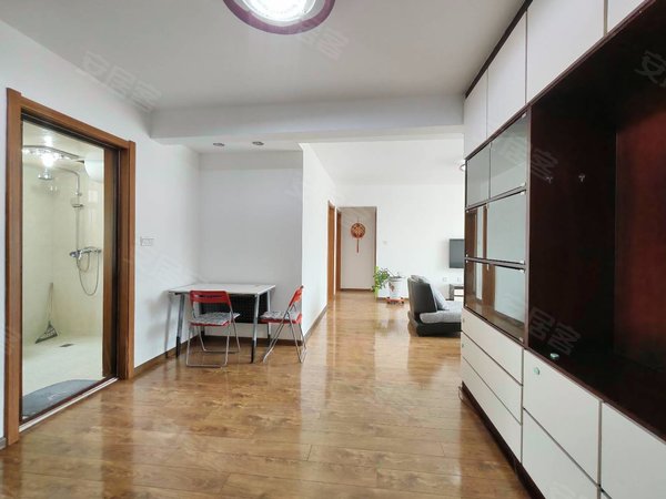 沈阳安居客>沈阳租房>和平租房>三好街租房>昌鑫置地广场>昌鑫置地