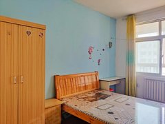 东平稻香街东平稻香秀水佳苑，明湖中学南门一路之隔，好楼层，纯女生房，暖和，干净出租房源真实图片