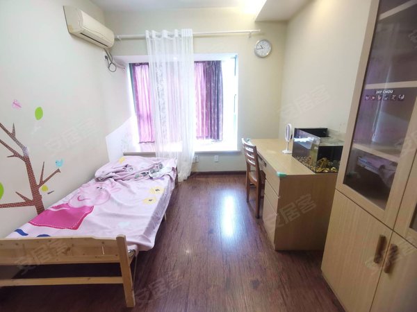 恒隆广场旁 新白马公寓3房2卫边户 金鸡路地铁口,萧山租房-杭州58安居