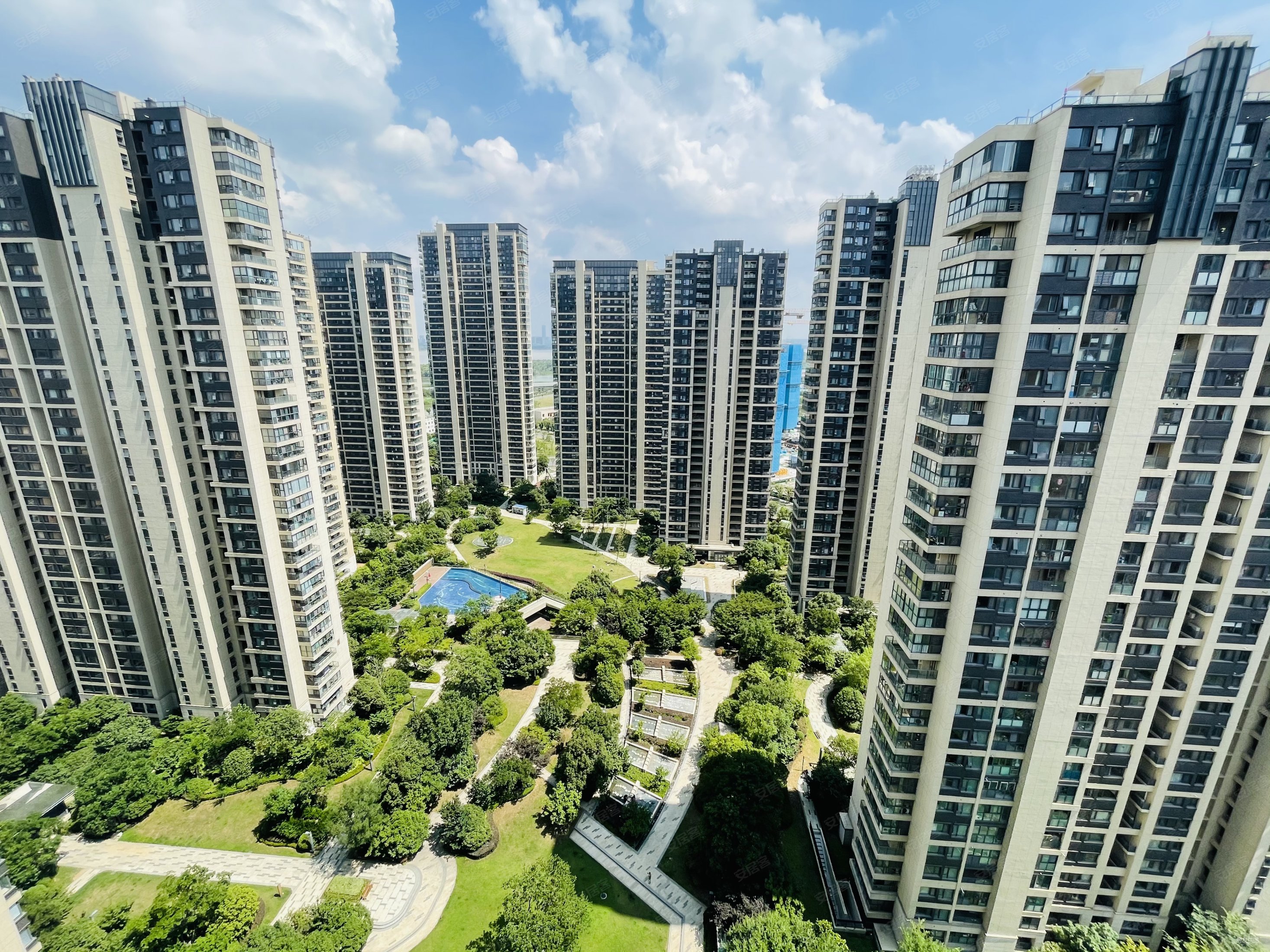 南京房产网>南京二手房>浦口二手房>江浦街道二手房>正荣润江城>