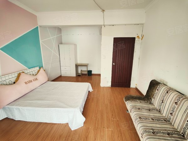 武汉洪山关西南湖康泰花园新竹苑无中介 包物业 民水民电   房子位于