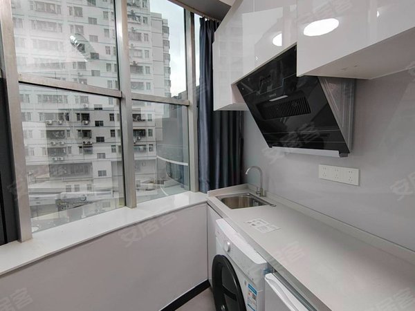 深圳龙华龙华民乐新村民乐地铁口,近梅林关,一手房东直租精装电梯房