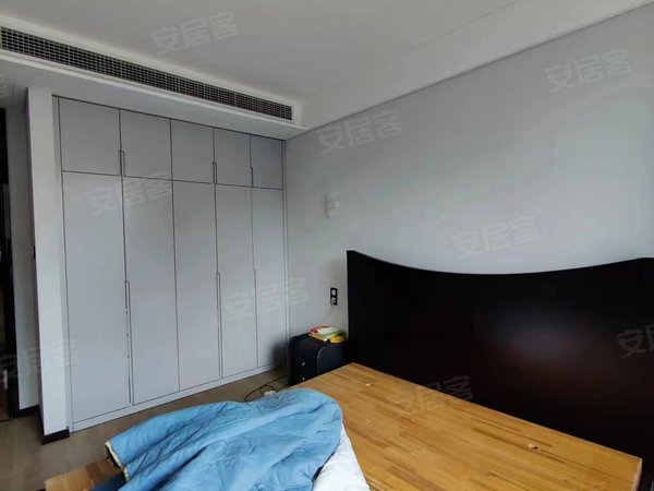 【多图】金岭美地,石老人租房,青岛二中金岭美地 3室2厅2卫 精装修