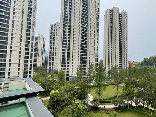 杭州临安临安城区花漫里(临安)医学院旁花漫里首租年付立减1200装修