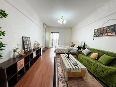 驻马店驿城体育场置地大道 玖隆茂旁 黄淮学院南门 温馨奶油风 可做饭民水民电出租房源真实图片