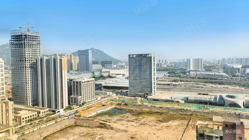 新城际广场出售高层朝南方正毛坯两房满二三面采光靠近地铁口