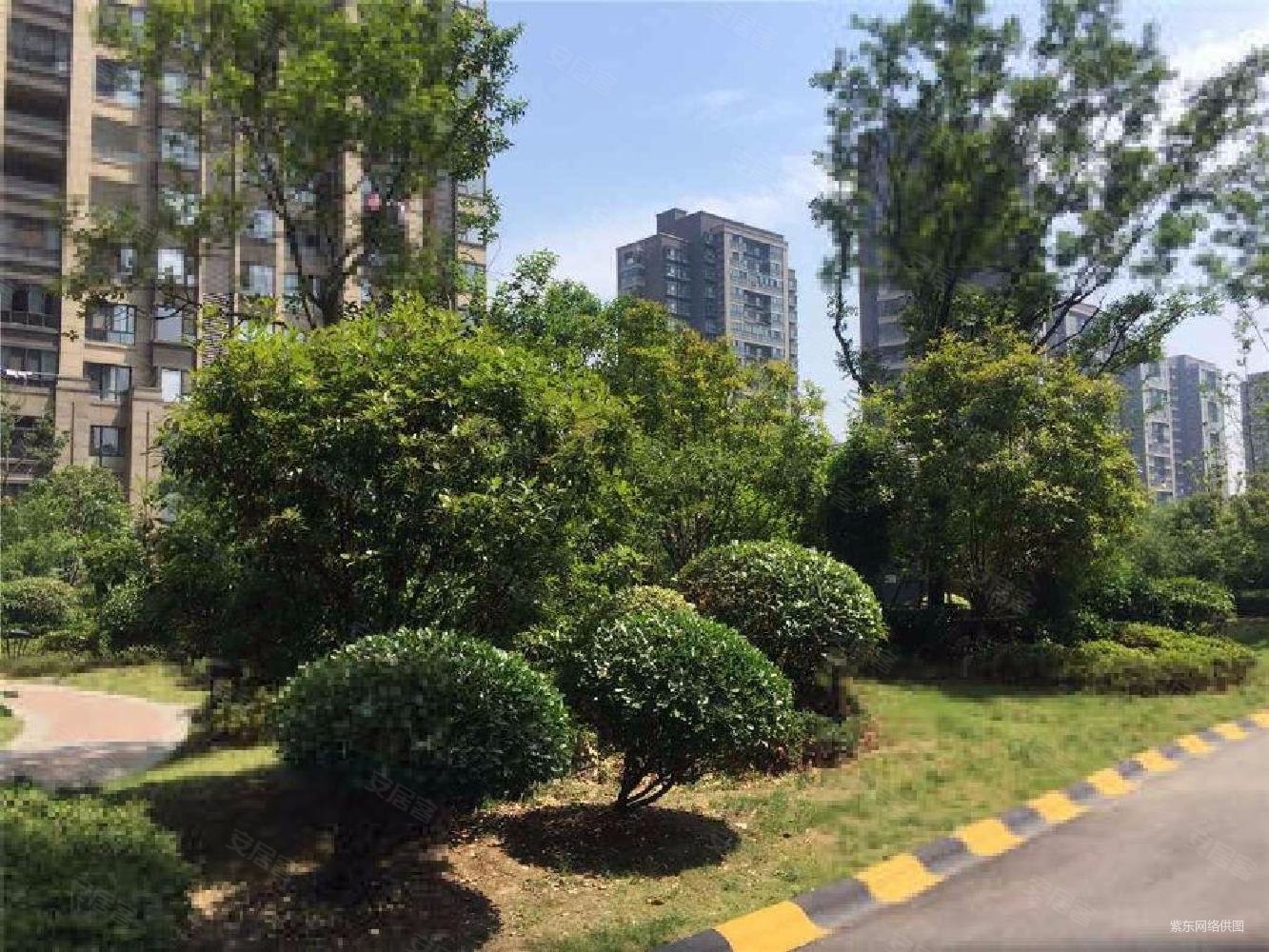 南京房产网>南京二手房>栖霞二手房>仙林湖二手房>保利罗兰春天>1333