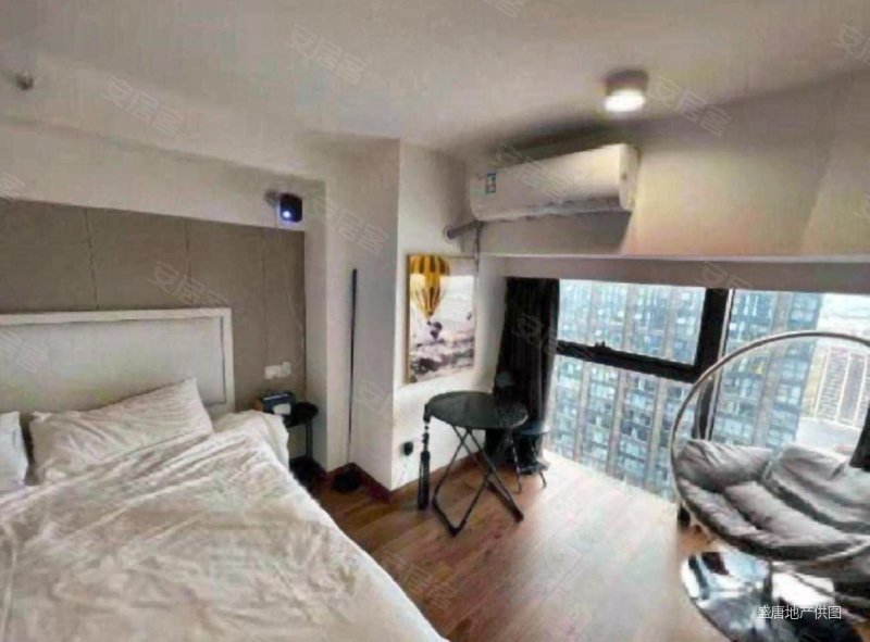 装修全song中粮悦天地 4.8米挑高现房公寓 包租4500