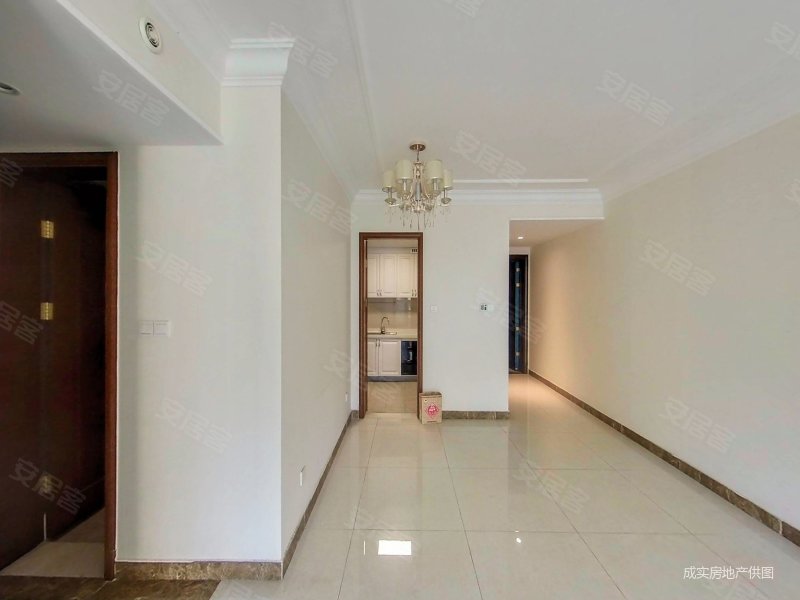 06平 精装修 3室2厅 诚意卖房,恒大御景半岛二手房,160万,3室2厅,2卫