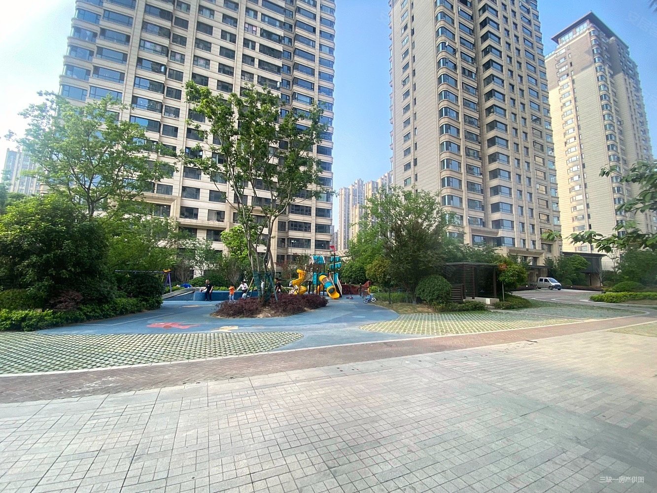 蓝光半岛公馆