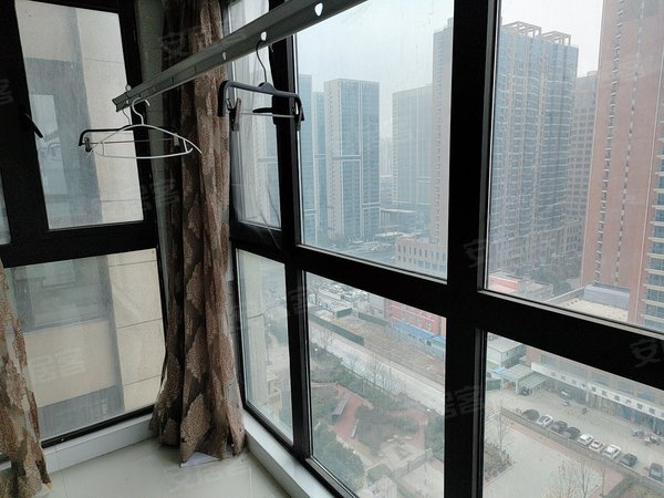中原万达 默街 中心医院 二砂地铁口 拎包及住,中原租房-郑州58安居客