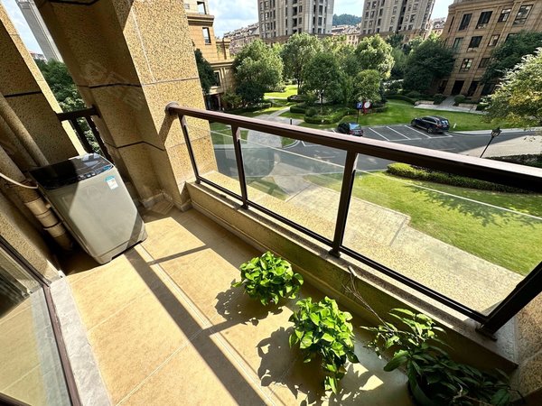 宁波慈溪横河镇恒泰嘉景园银泰上林坊附近 一室 可燃气做饭 朝南大