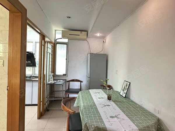 福州台江万宝农行宿舍福八中 国货小 单位宿舍自住精装两房 出门公交