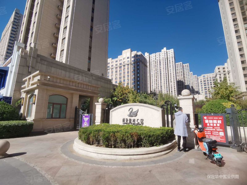 保定房产网>保定二手房>莲池二手房>新保师附小二手房>卓正丽景蓝湾(c