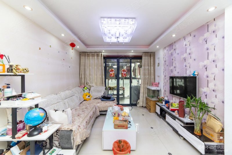 天逸城南区房龄新出行方便带电梯环境好精装好房