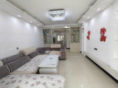 阜阳阜南复政路体育场附近 精装房拎包入住干净整洁 急租出租房源真实图片