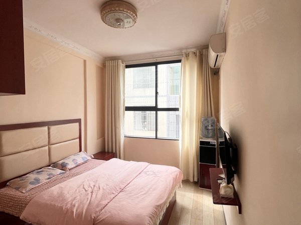 黔西南兴义桔山片区公园首府350到1300都有,都是独立房间,图片实拍