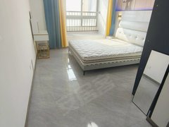 扬中扬中市区市中心港湾新城四期有主卧独卫出租，无中介费出租房源真实图片