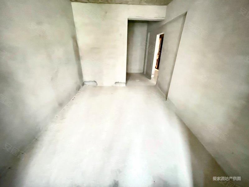 丽日君颐新小区,双龙报珠户型,动静分离,朝南看花园,安静不吵