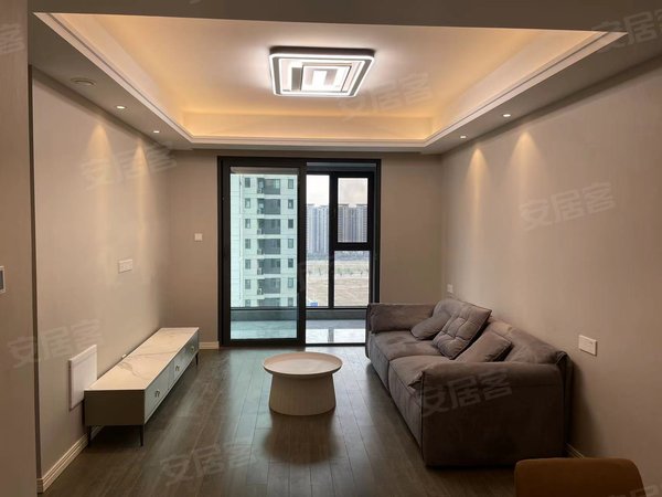 苏州张家港杨舍金茂悦湖雅居金茂悦湖雅居 3室2厅1卫 精装修 南北通透