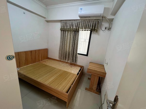 深圳龙华清湖宝华大厦龙华清泉路2号 文化广场 文体中心,宝华大厦小区