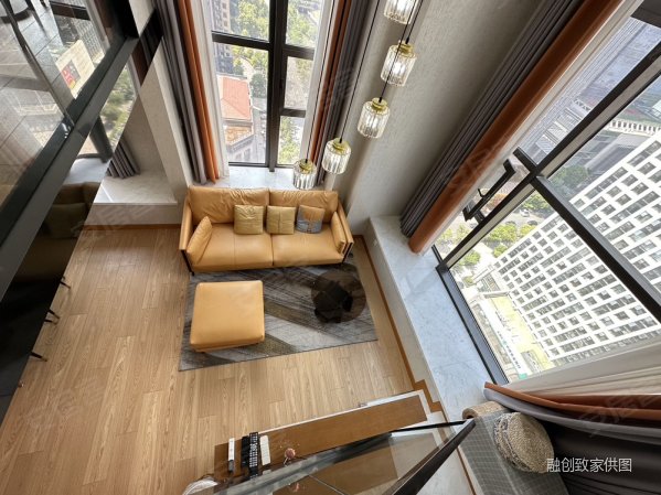 物业租售 融创壹号院loft公寓 政务区天鹅湖景房边户采光足