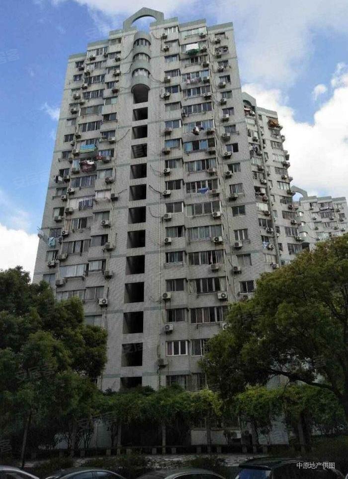 古美七村3室1厅1卫90.56㎡南北735万