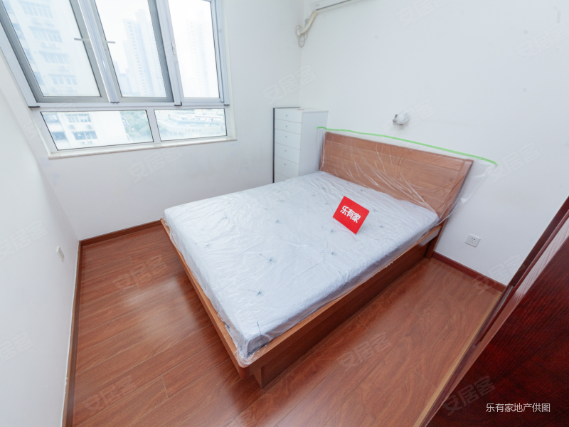 百花公寓东南精装三房高层视野好荔园北深实验今年可以报名